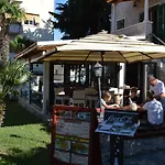 戴安娜别墅酒店 酒店 3*
